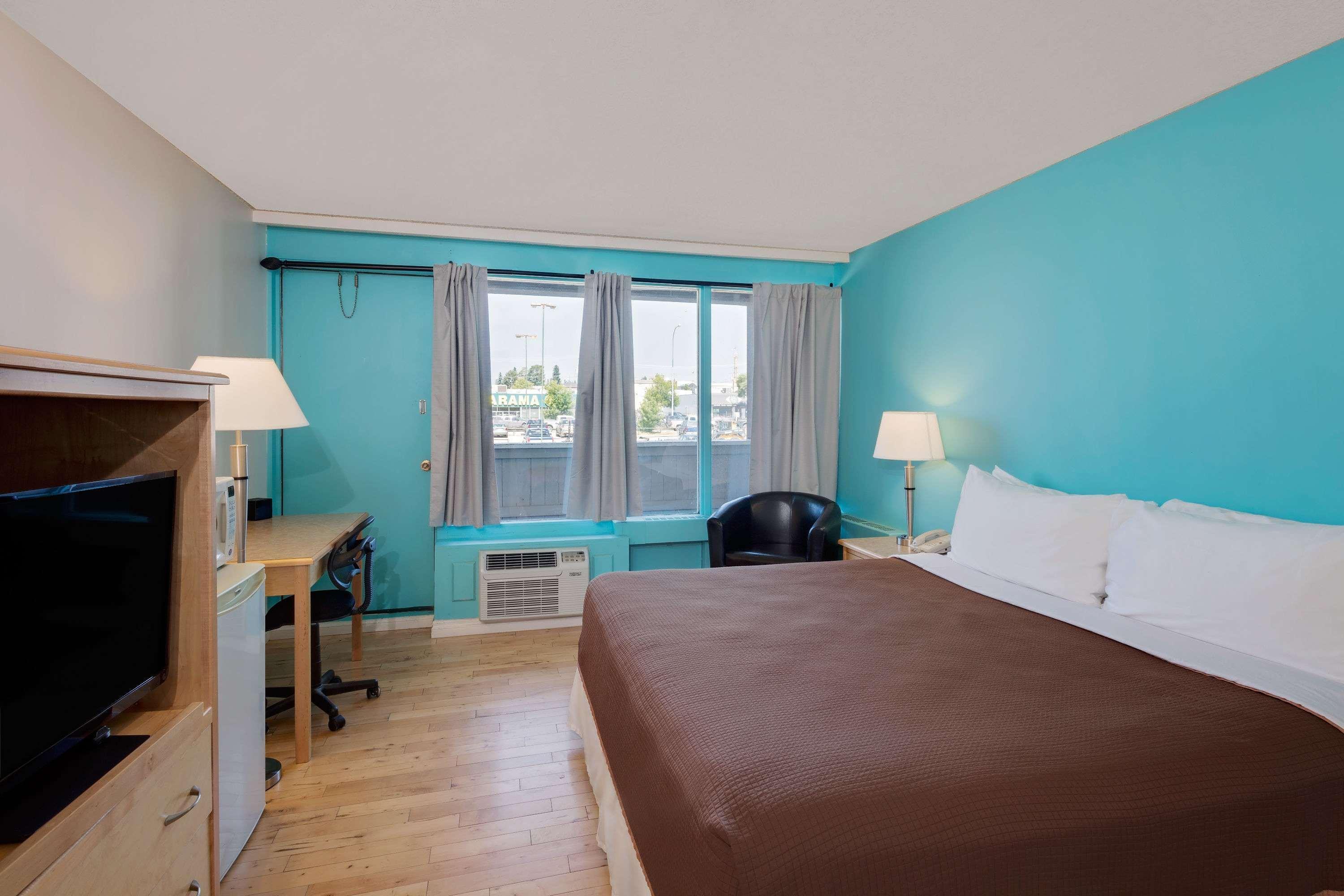 Hotel Baymont By Wyndham Edson Exterior foto