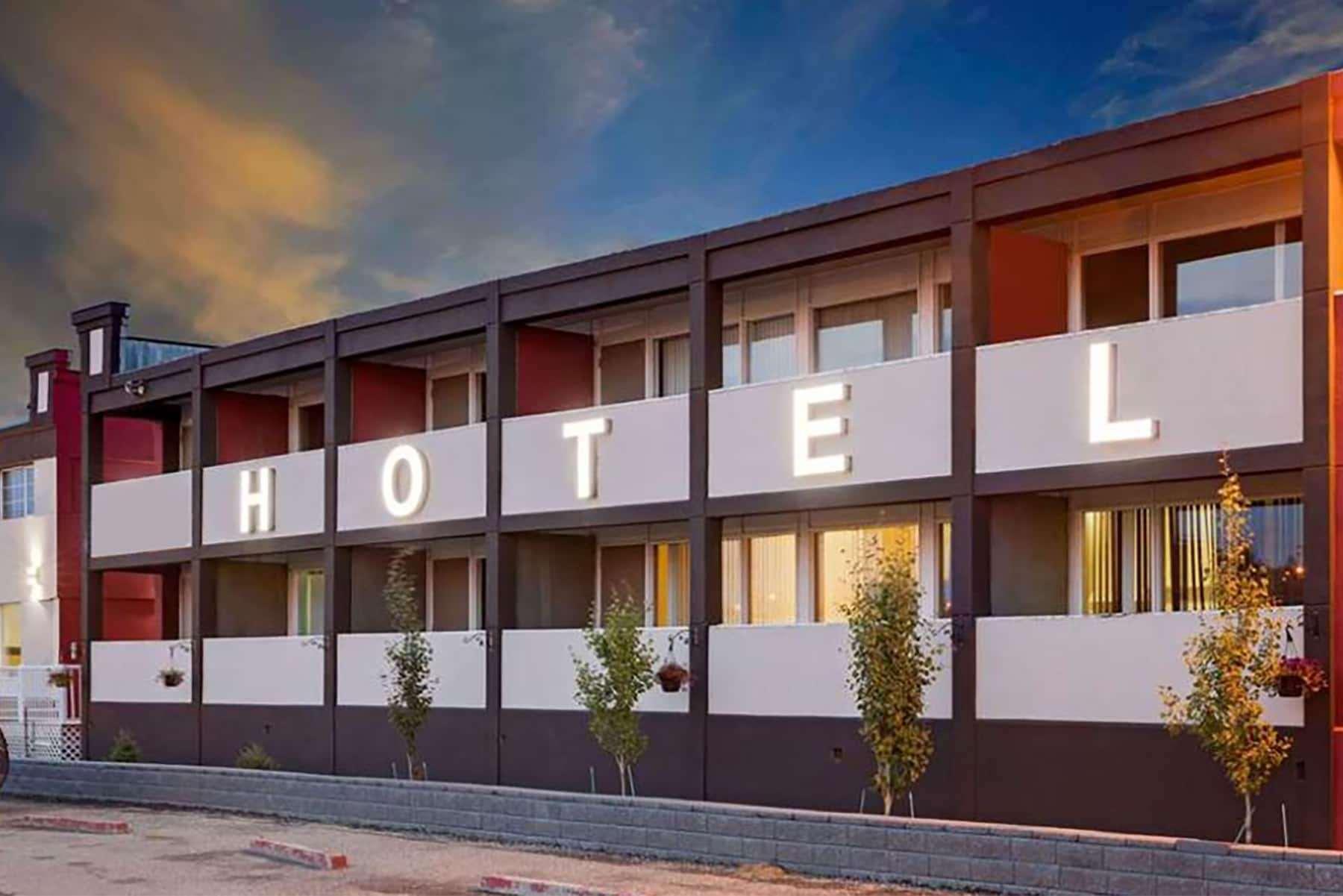 Hotel Baymont By Wyndham Edson Exterior foto