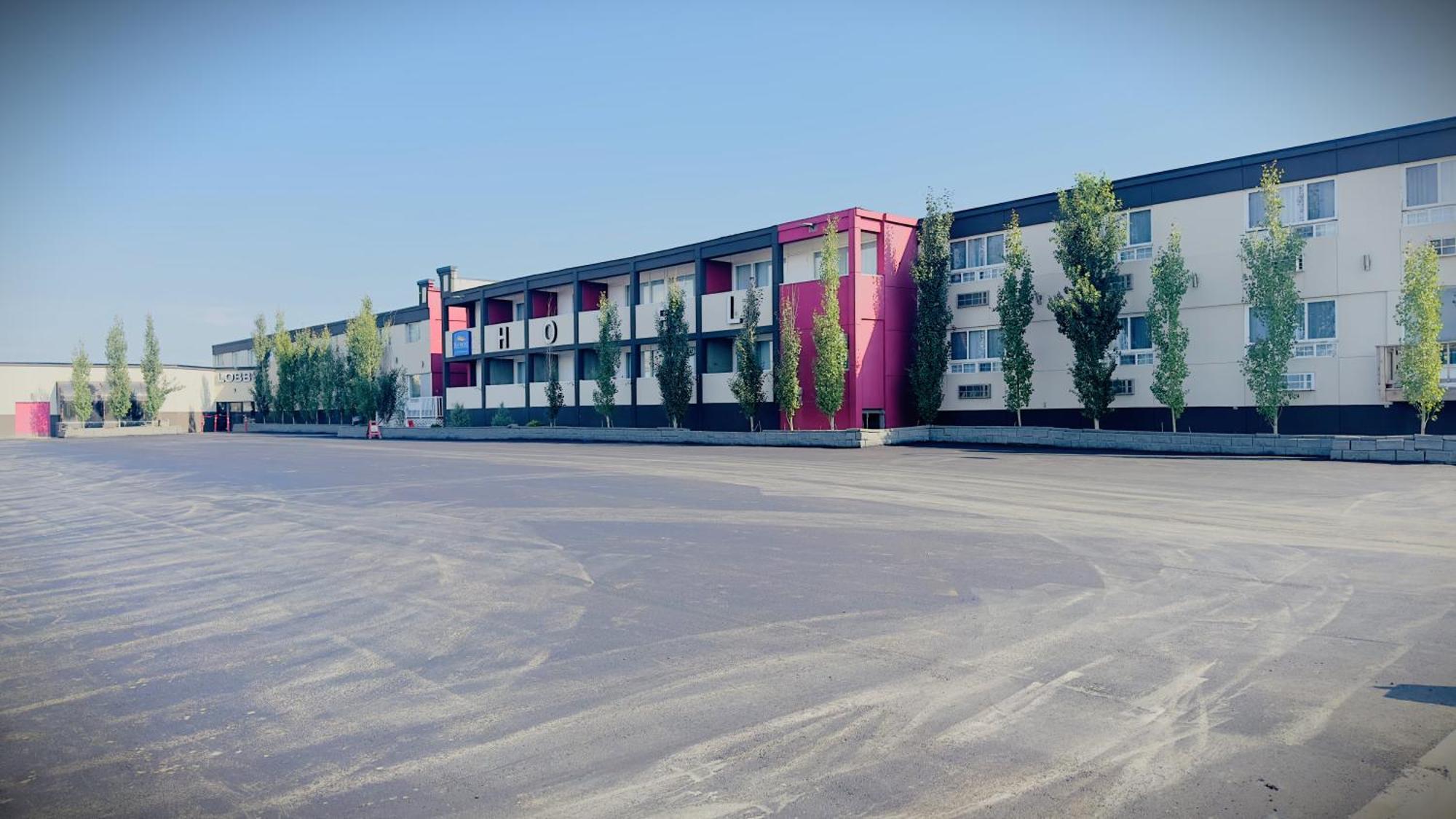 Hotel Baymont By Wyndham Edson Exterior foto